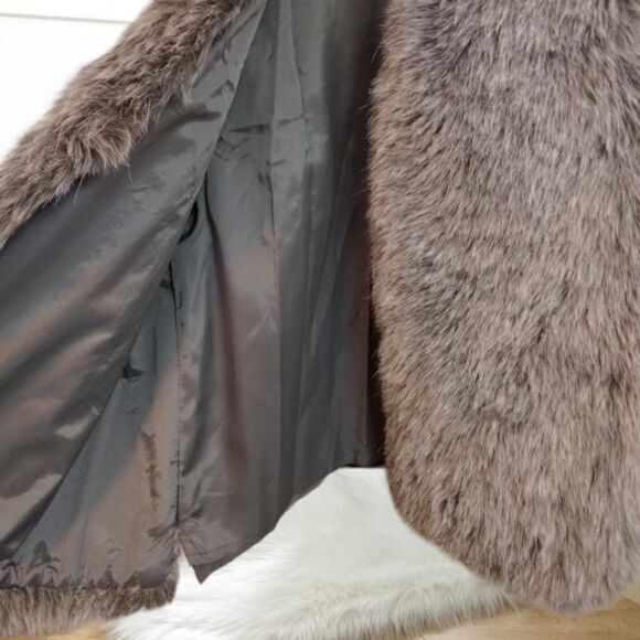 VINTAGE LORI WEIDNER SILVER GREY FAUR FUR VEST SUEDE BACK FAUX FOX HAIR - Picture 5 of 16